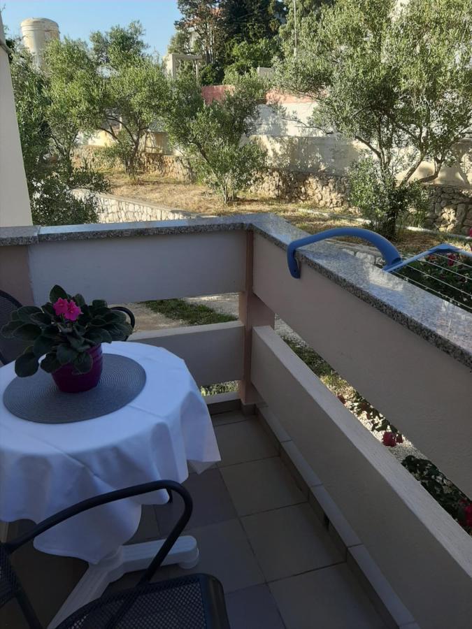 Apartments And Rooms Ljubica لون المظهر الخارجي الصورة