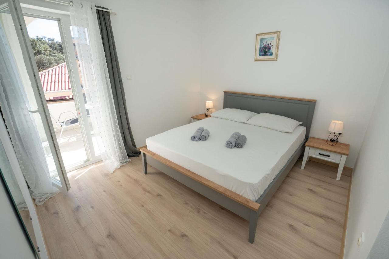 Apartments And Rooms Ljubica لون المظهر الخارجي الصورة