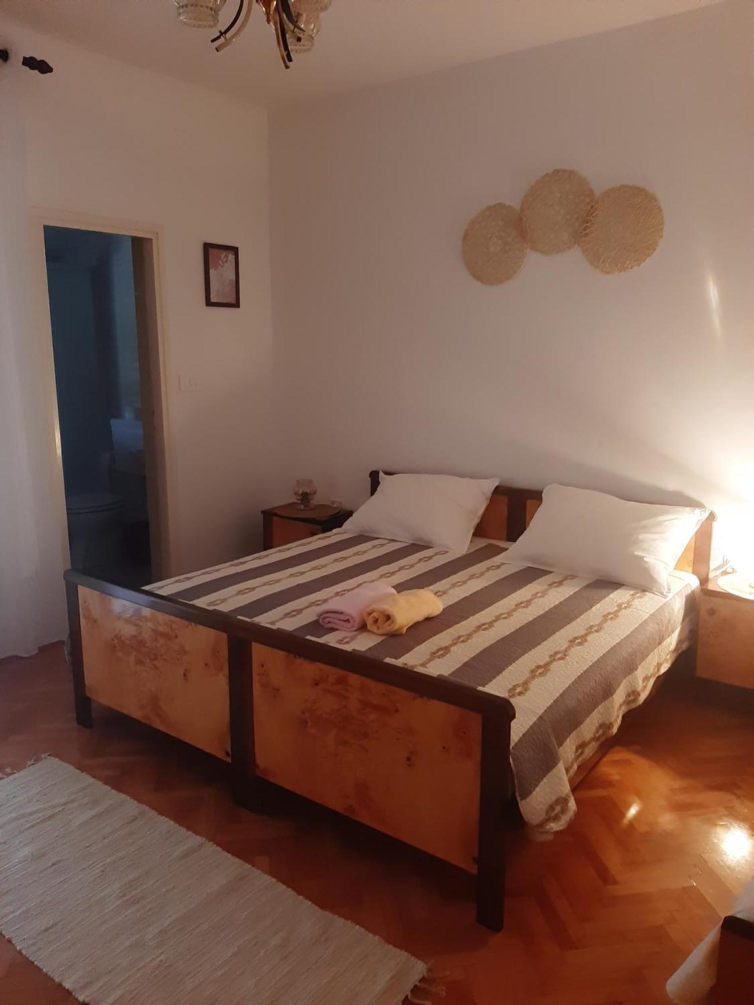 Apartments And Rooms Ljubica لون المظهر الخارجي الصورة